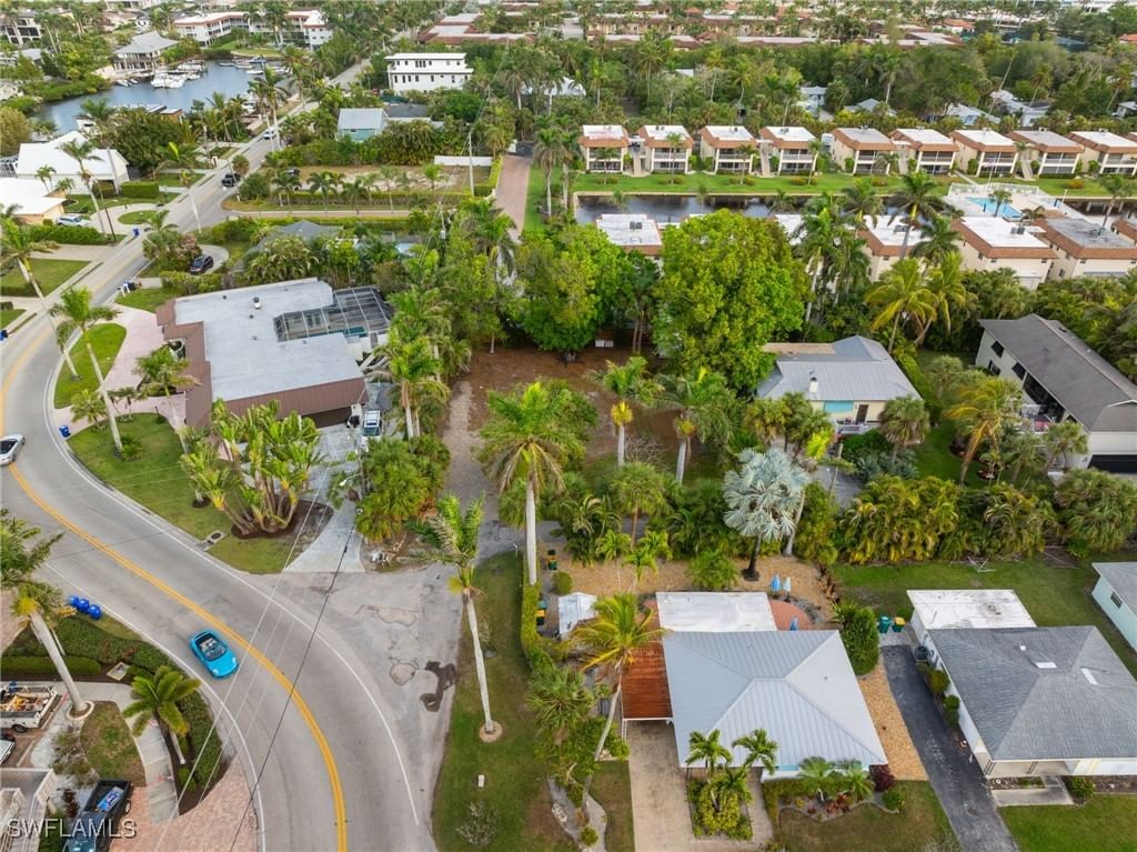 1205 Sandpiper Street, Naples, FL 34102 photo 3