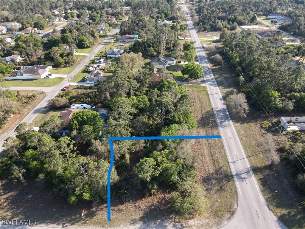 211 Bell Boulevard S, Lehigh Acres, FL 33974 photo 2