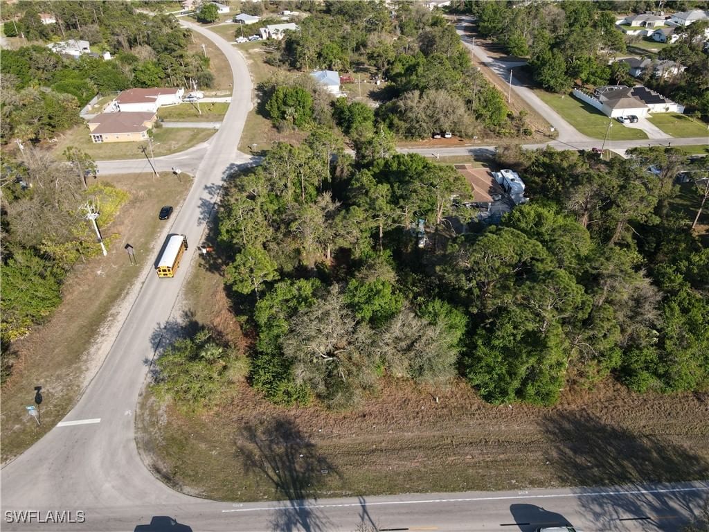 211 Bell Boulevard S, Lehigh Acres, FL 33974 photo 3