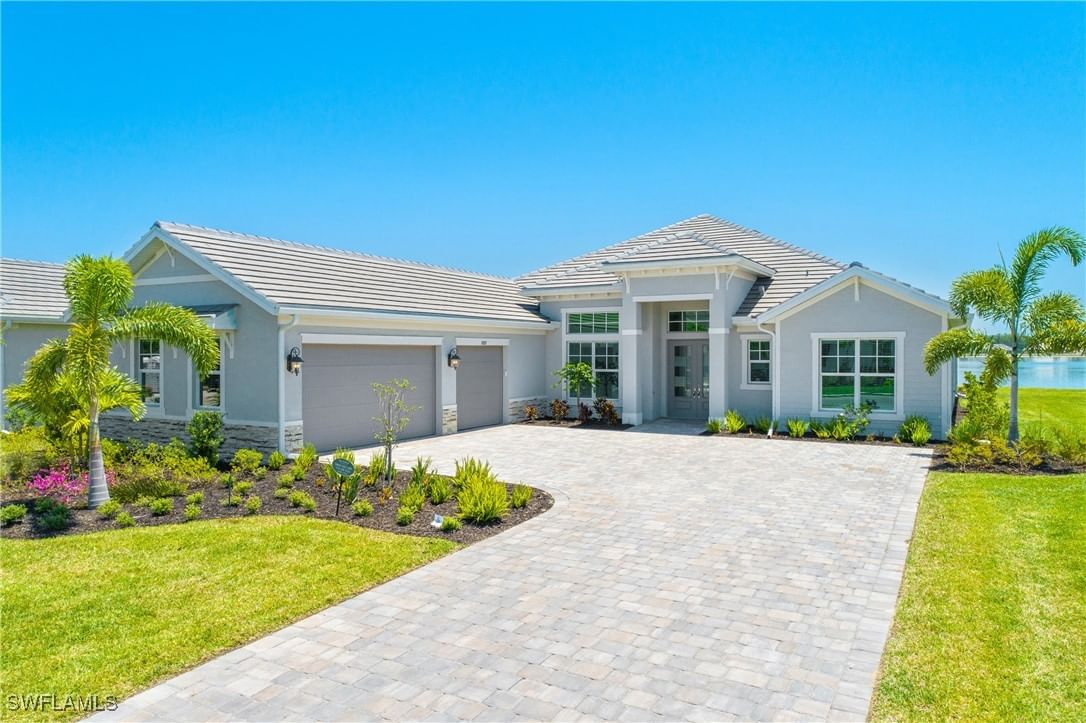 18837 Wildblue Boulevard, Fort Myers, FL 33913 photo 2