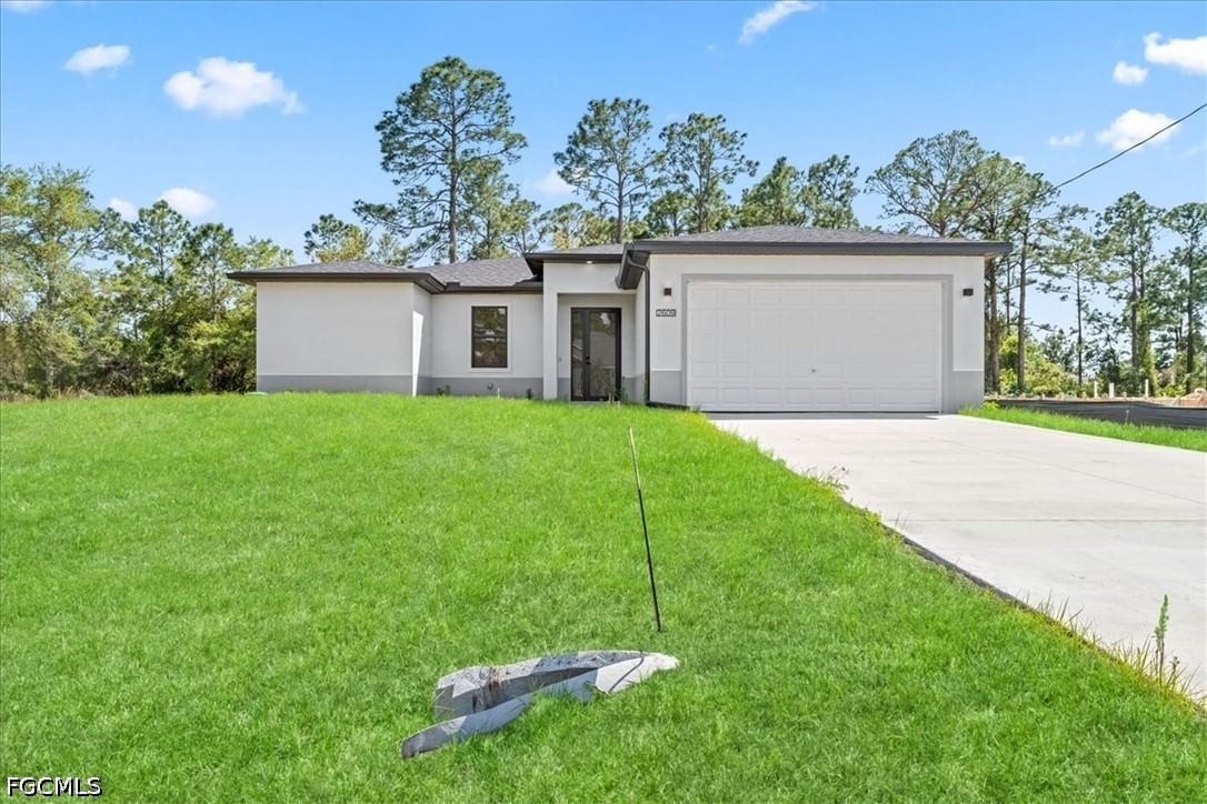 2914 67th Street W, Lehigh Acres, FL 33971 photo 2