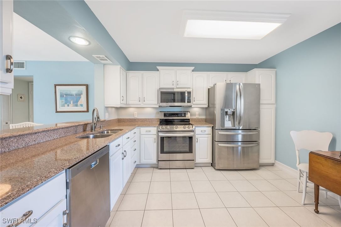 2922 Kings Lake Boulevard #2922, Naples, FL 34112 photo 5
