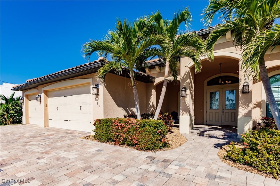 133 SW 54th Terrace, Cape Coral, FL 33914 photo 2