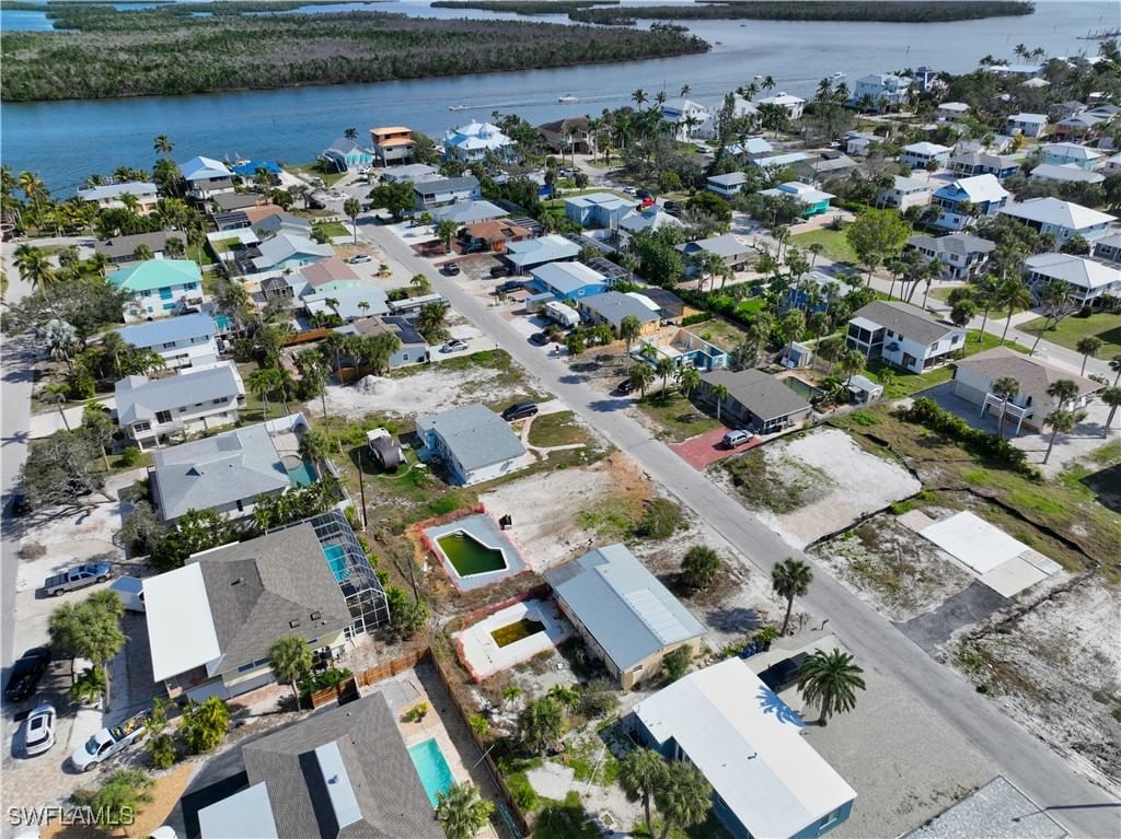 161 Hibiscus Drive, Fort Myers Beach, FL 33931 photo 3