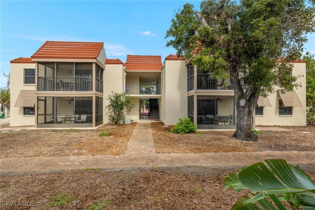 845 E Gulf Drive #212, Sanibel, FL 33957 photo 2