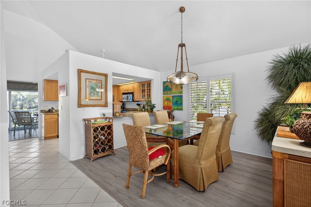 12130 Siesta Drive, Fort Myers Beach, FL 33931 photo 5