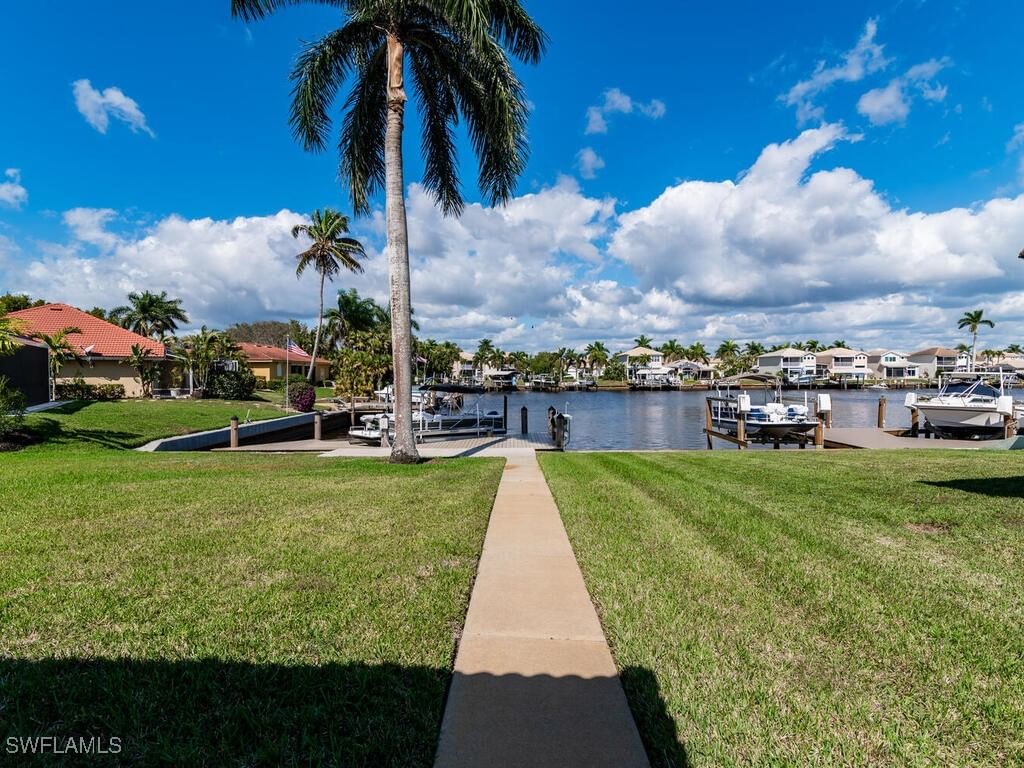 111 Morning Star Cay, Naples, FL 34114 photo 2