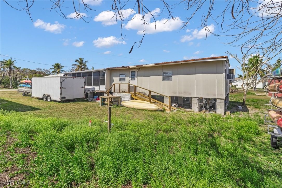 224 Mamie Street, Chokoloskee, FL 34138 photo 2