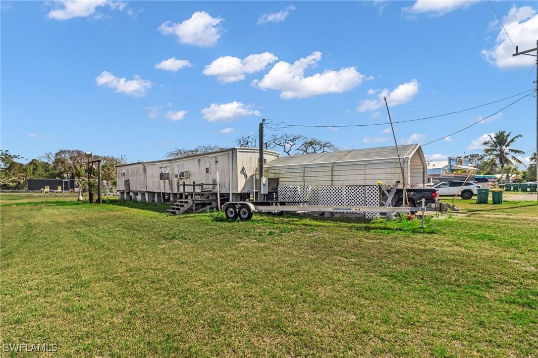 224 Mamie Street, Chokoloskee, FL 34138 photo 4