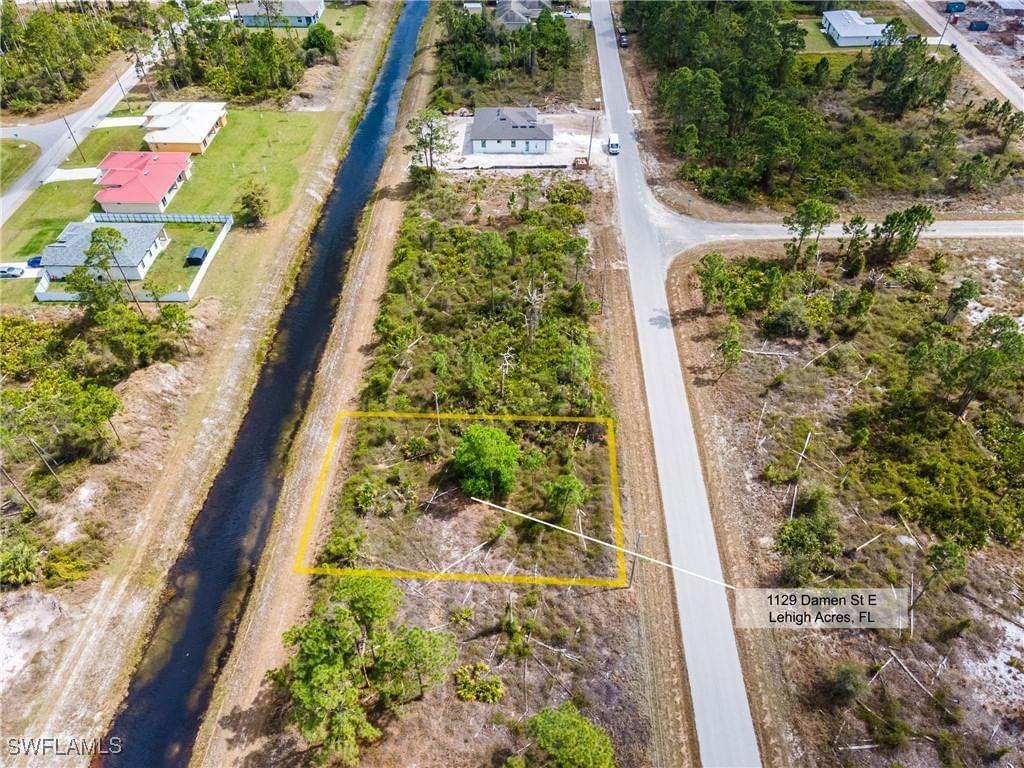 1129 Damen Street E, Lehigh Acres, FL 33974 photo 3