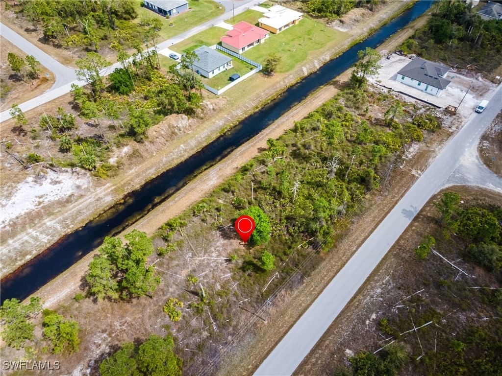 1129 Damen Street E, Lehigh Acres, FL 33974 photo 5