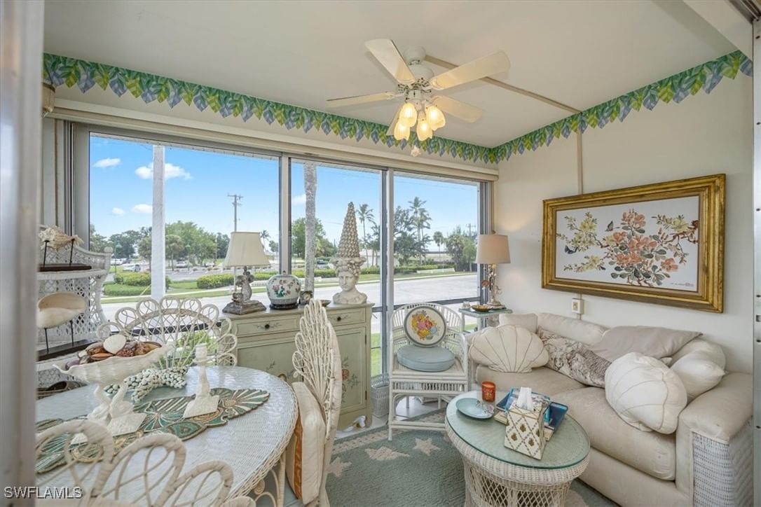 1550 Gulf Shore Boulevard N #W2, Naples, FL 34102 photo 5