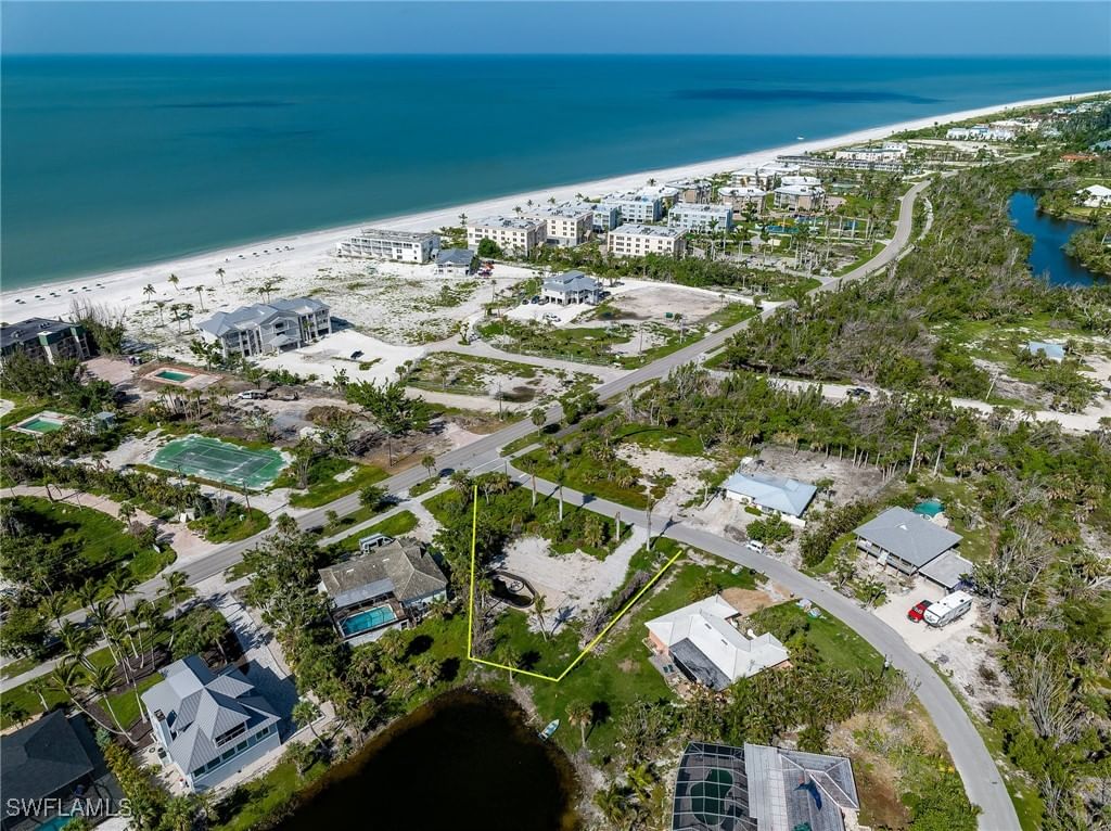 327 Palm Lake Drive, Sanibel, FL 33957 photo 2