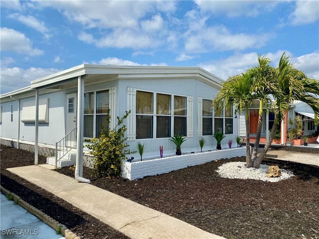16027 Tangelo Way, North Fort Myers, FL 33903 photo 3