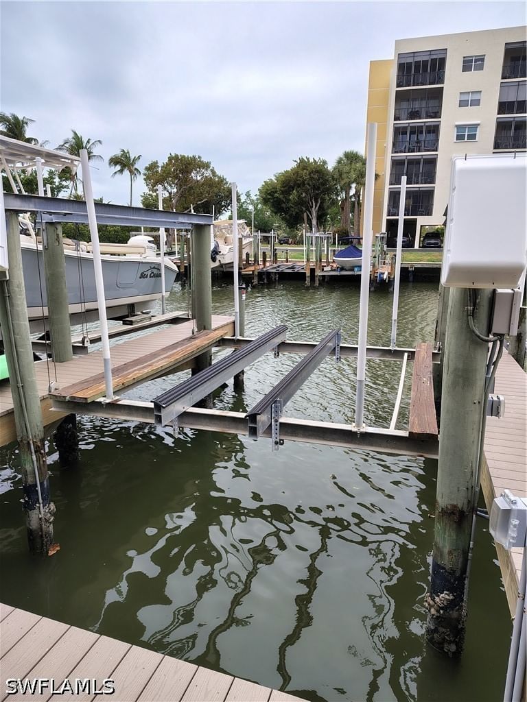 4357 Bay Beach Lane, Fort Myers Beach, FL 33931 photo 4