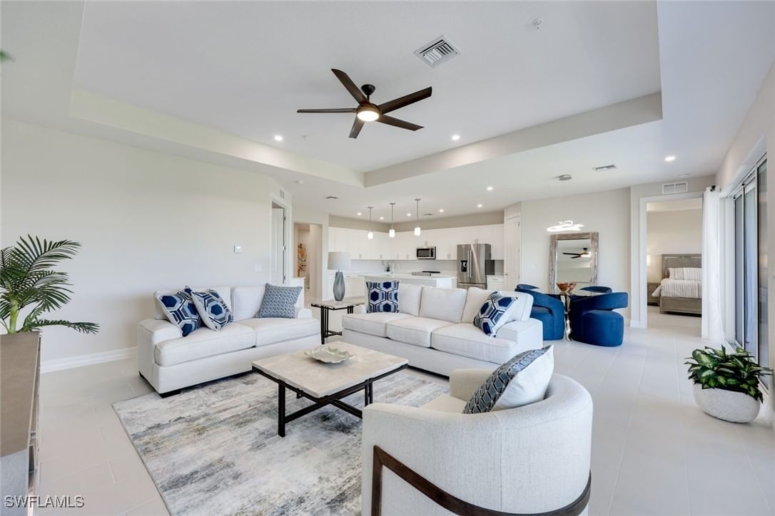 273 Indies Drive E #202, Naples, FL 34114 photo 2