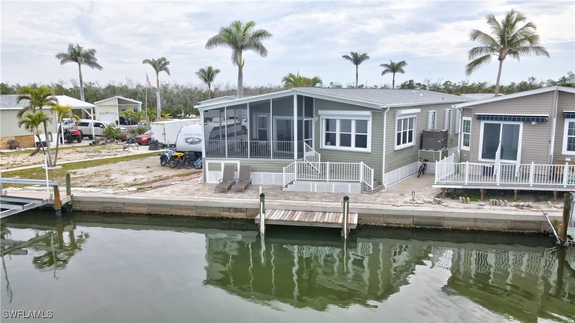 83 Blackbeard Way, Fort Myers Beach, FL 33931 photo 5