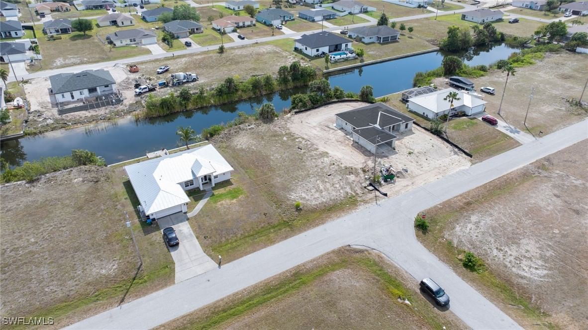 115 NW 19th Place, Cape Coral, FL 33993 photo 2