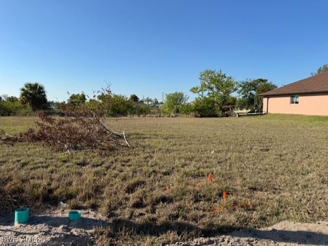 522 NE 15th Terrace, Cape Coral, FL 33909 photo 3