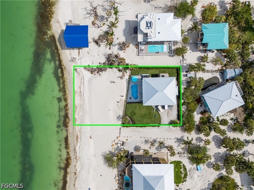 4620 Oro Pesos Lane, Upper Captiva, FL 33924 photo 5