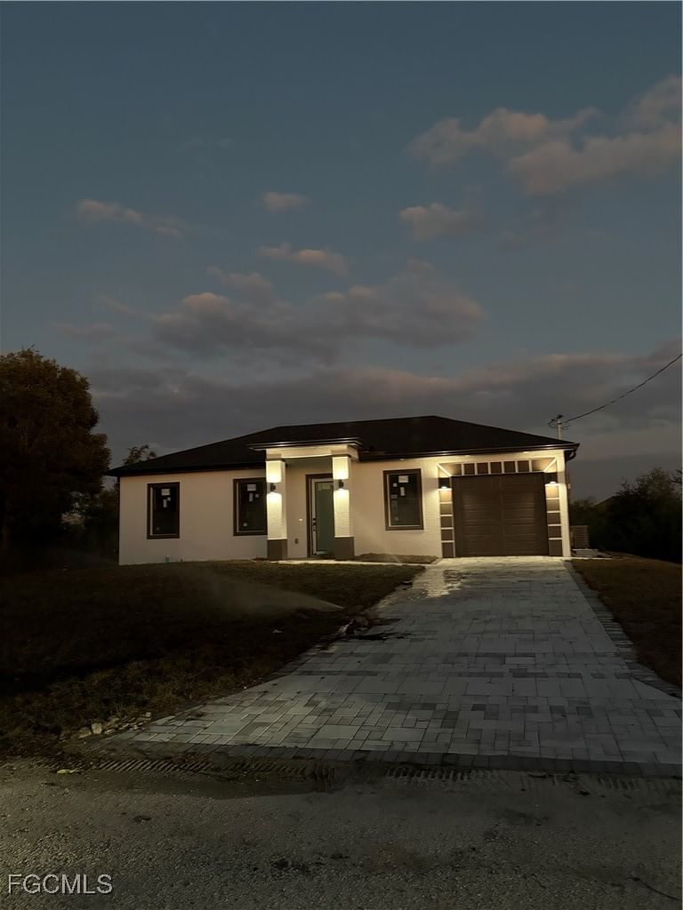 4703 Elva Avenue S, Lehigh Acres, FL 33976 photo 2