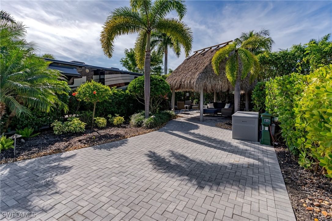 13568 Snook Circle, Naples, FL 34114 photo 5