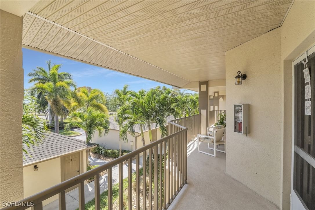 338 Newport Drive #1807, Naples, FL 34114 photo 5