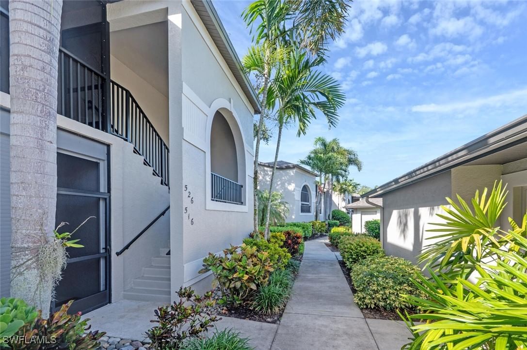 8600 Naples Heritage Drive #526, Naples, FL 34112 photo 3