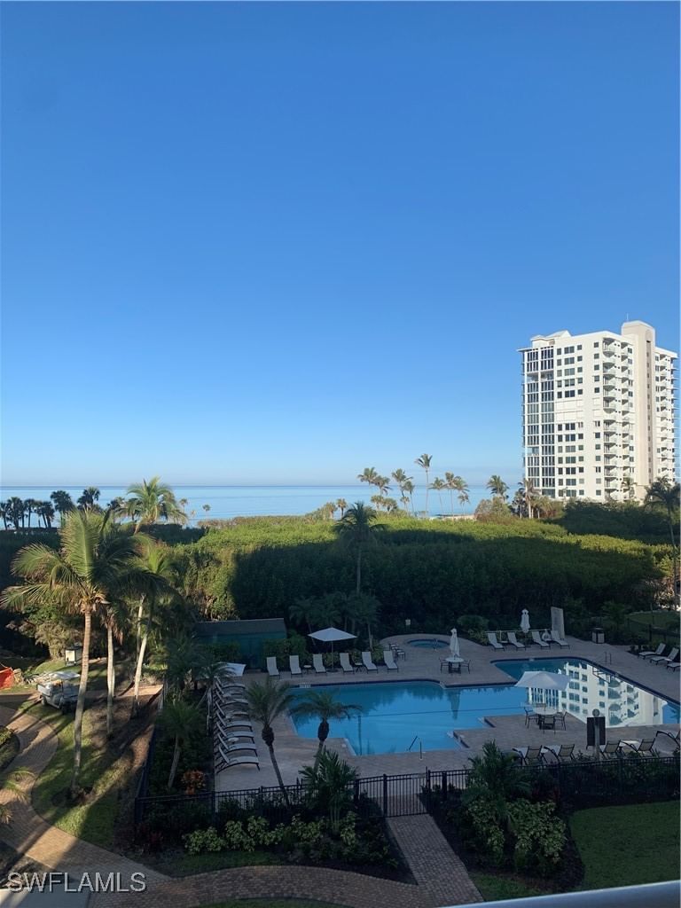 40 Seagate Drive #202A, Naples, FL 34103 photo 3