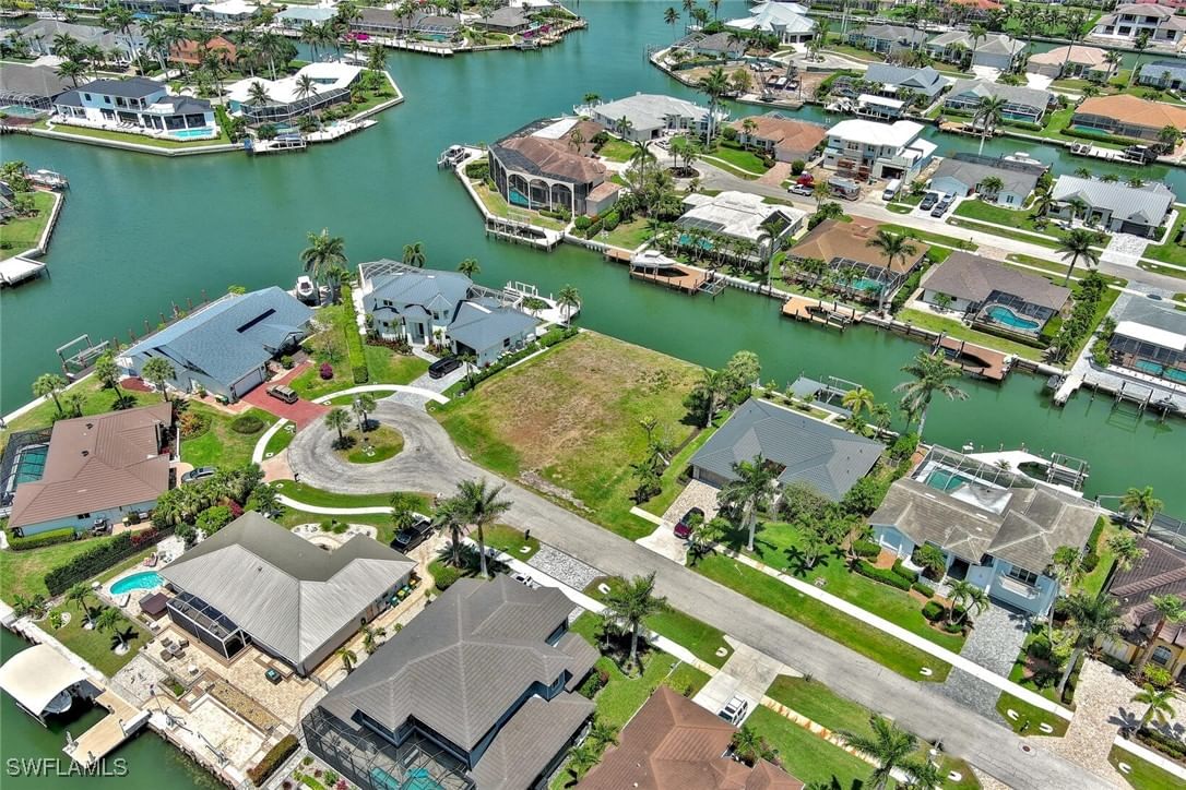 225 Geranium Court, Marco Island, FL 34145 photo 3
