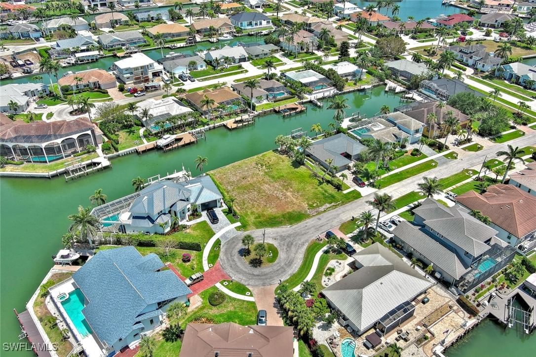 225 Geranium Court, Marco Island, FL 34145 photo 4
