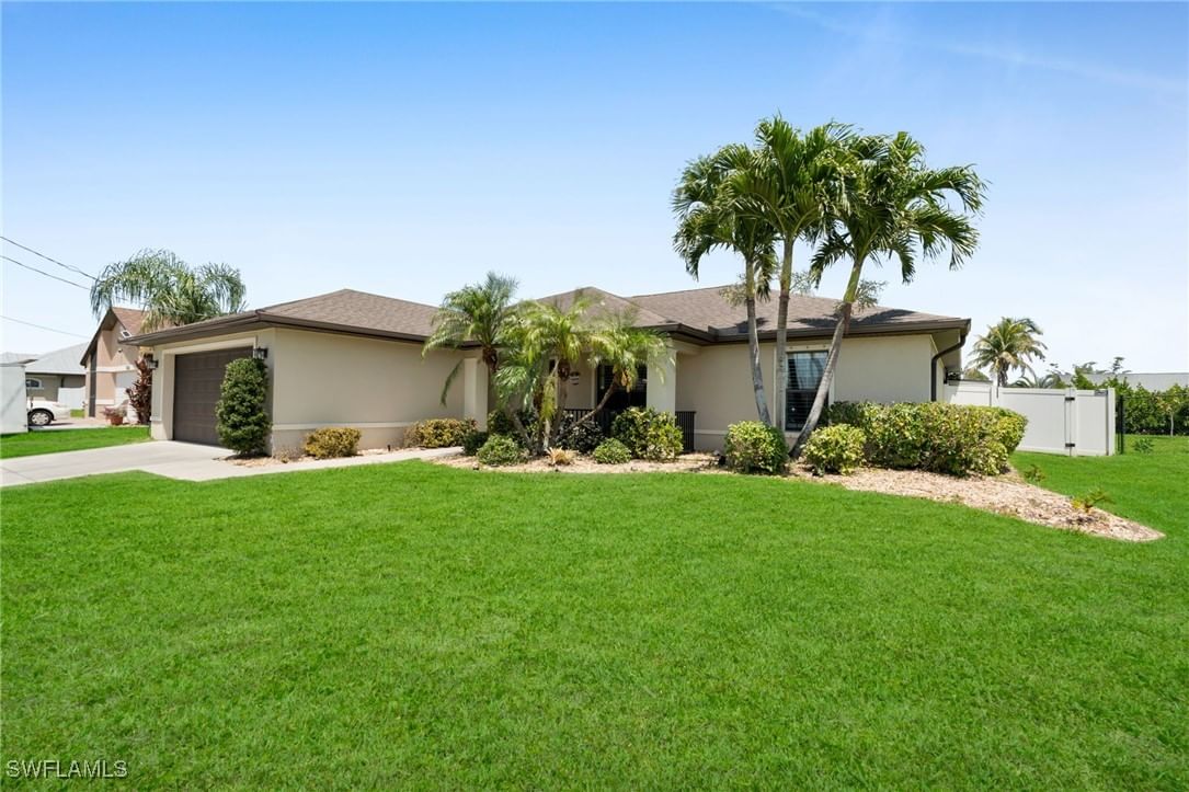 3721 SW 13th Avenue, Cape Coral, FL 33914 photo 2