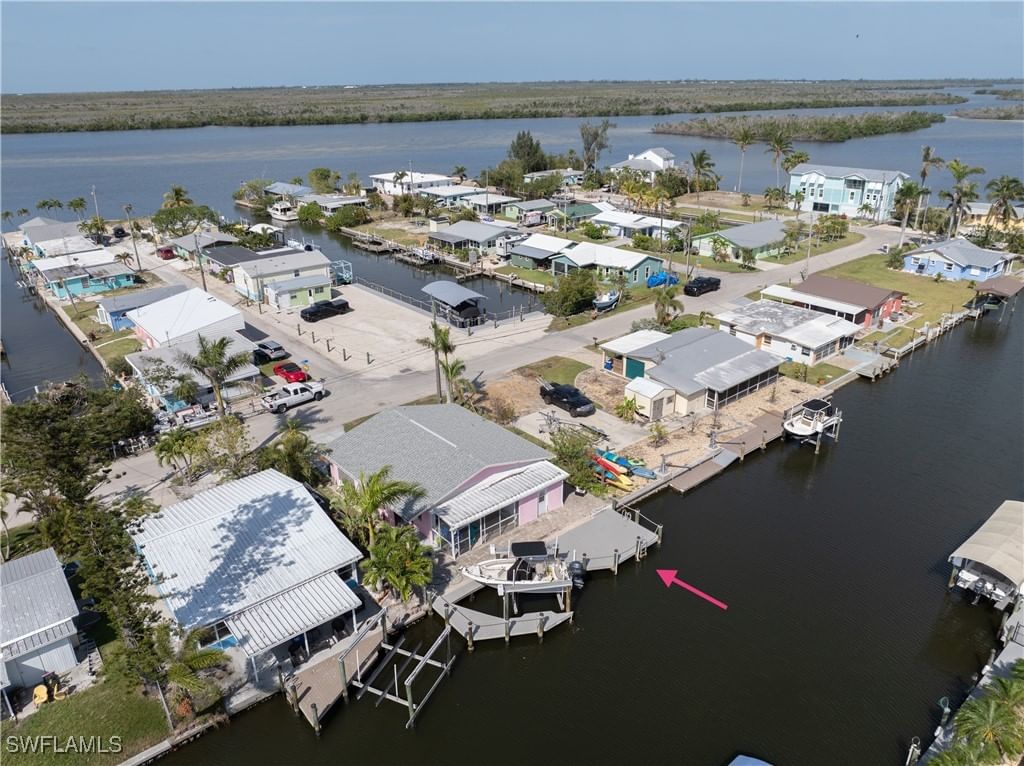 11476 May Street, Matlacha, FL 33993 photo 4
