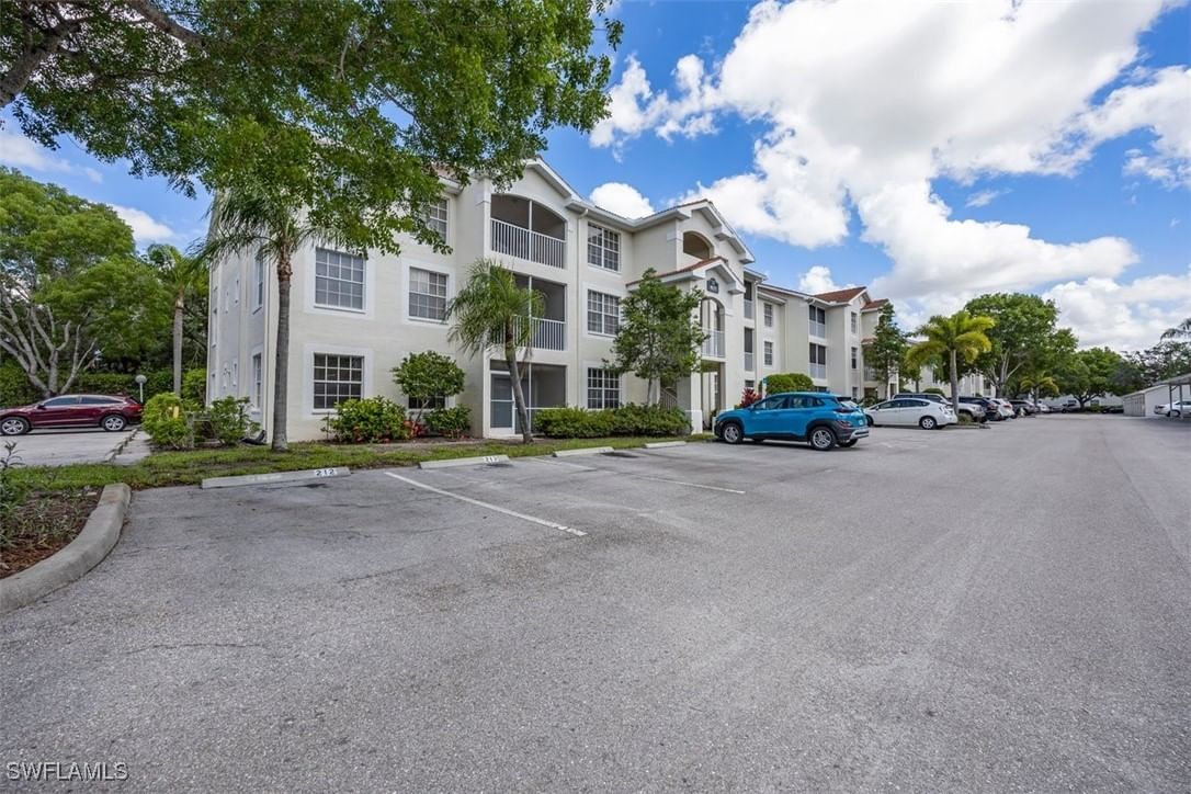 4635 Saint Croix Lane #1218, Naples, FL 34109 photo 4