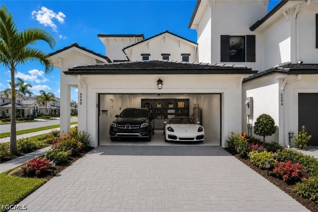 6092 Barbara Circle, Naples, FL 34112 photo 2