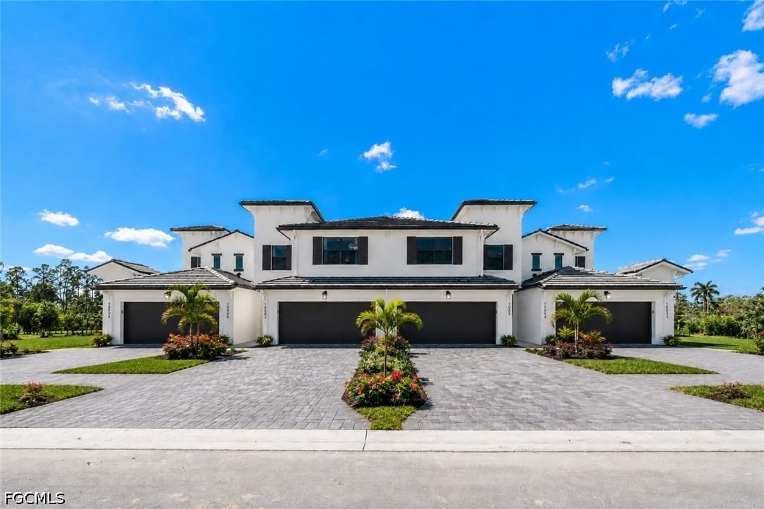 6092 Barbara Circle, Naples, FL 34112 photo 4