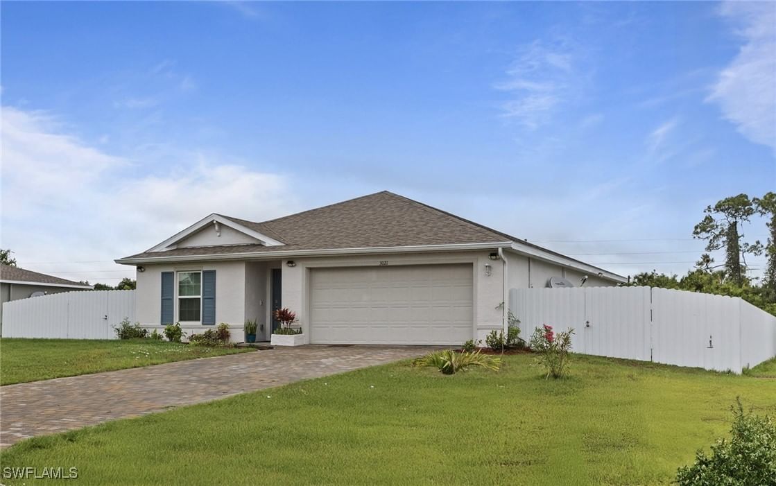 3021 June Circle, Labelle, FL 33935 photo 2