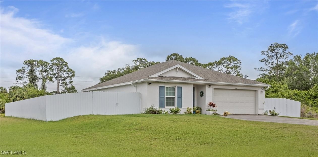3021 June Circle, Labelle, FL 33935 photo 3
