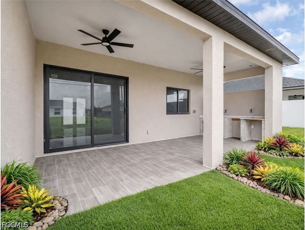 305 Diplomat Parkway E, Cape Coral, FL 33909 photo 4