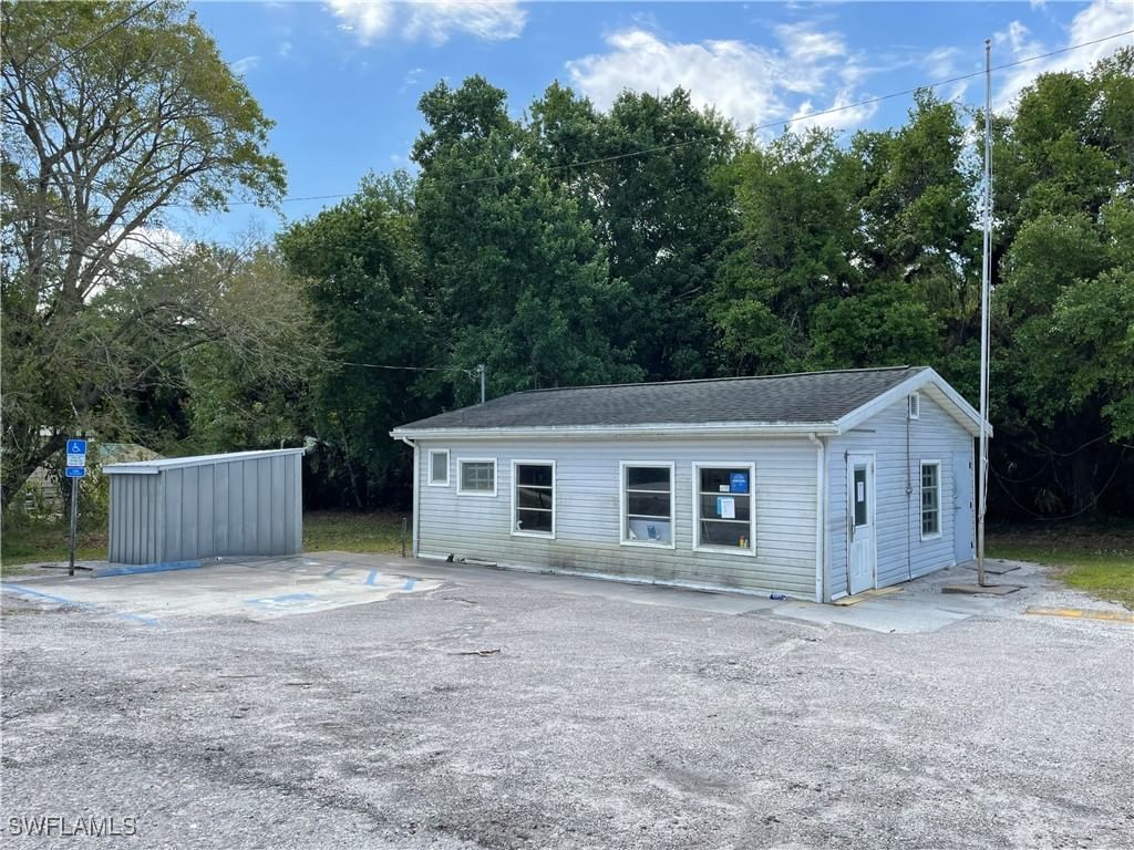 1134 Broadway Street, Palmdale, FL 33944 photo 3