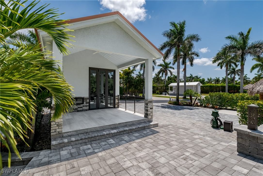 13613 Snapper Lane, Naples, FL 34114 photo 2