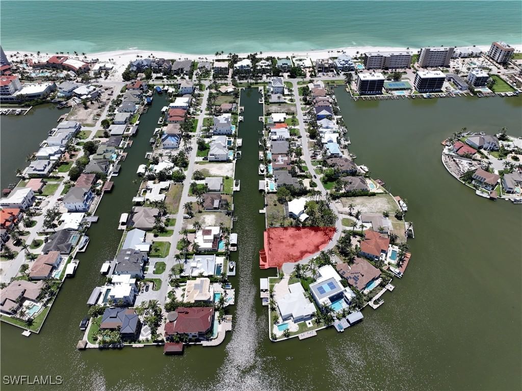 230 Seabreeze Avenue, Naples, FL 34108 photo 2