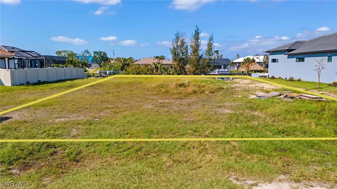 3914 SW 25th Place, Cape Coral, FL 33914 photo 5