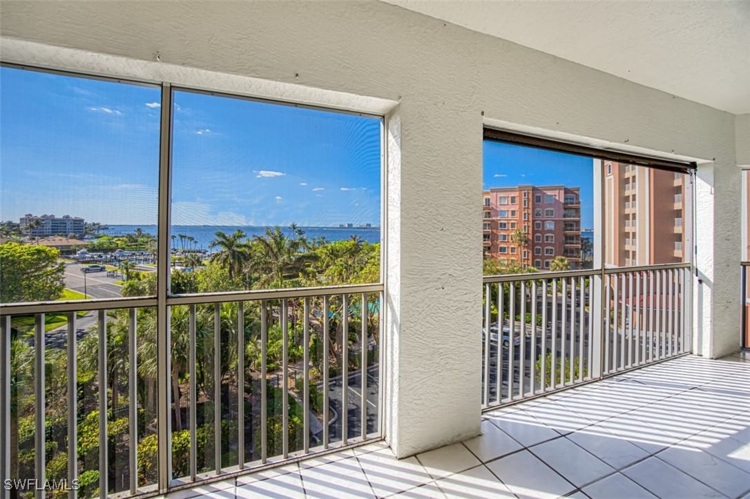 14817 Laguna Drive #403, Fort Myers, FL 33908 photo 2