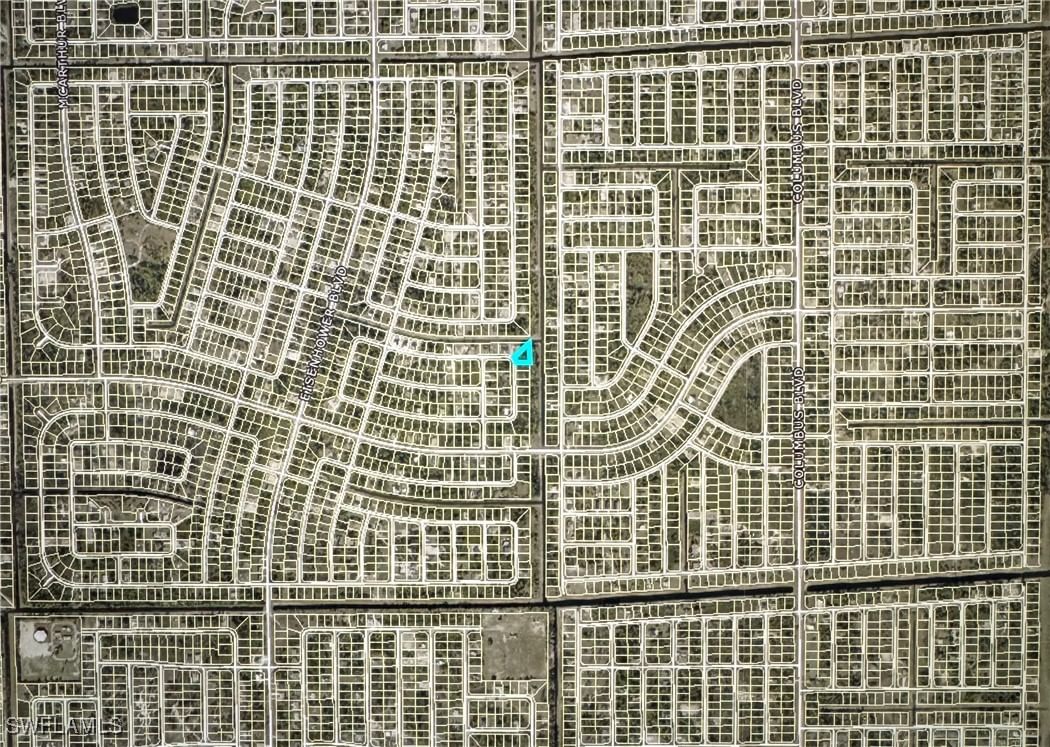 565 Aspen Avenue S, Lehigh Acres, FL 33974 photo 3