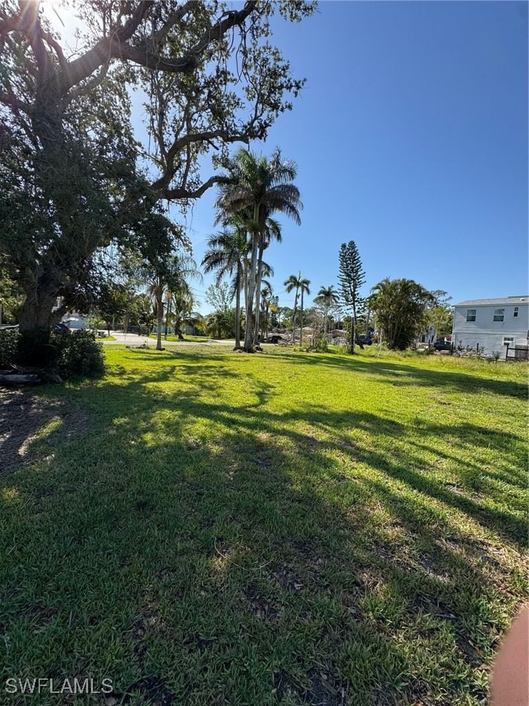 27559 Big Bend Road, Bonita Springs, FL 34134 photo 2