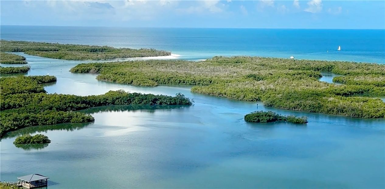 13955 Old Coast Road #PH05, Naples, FL 34110