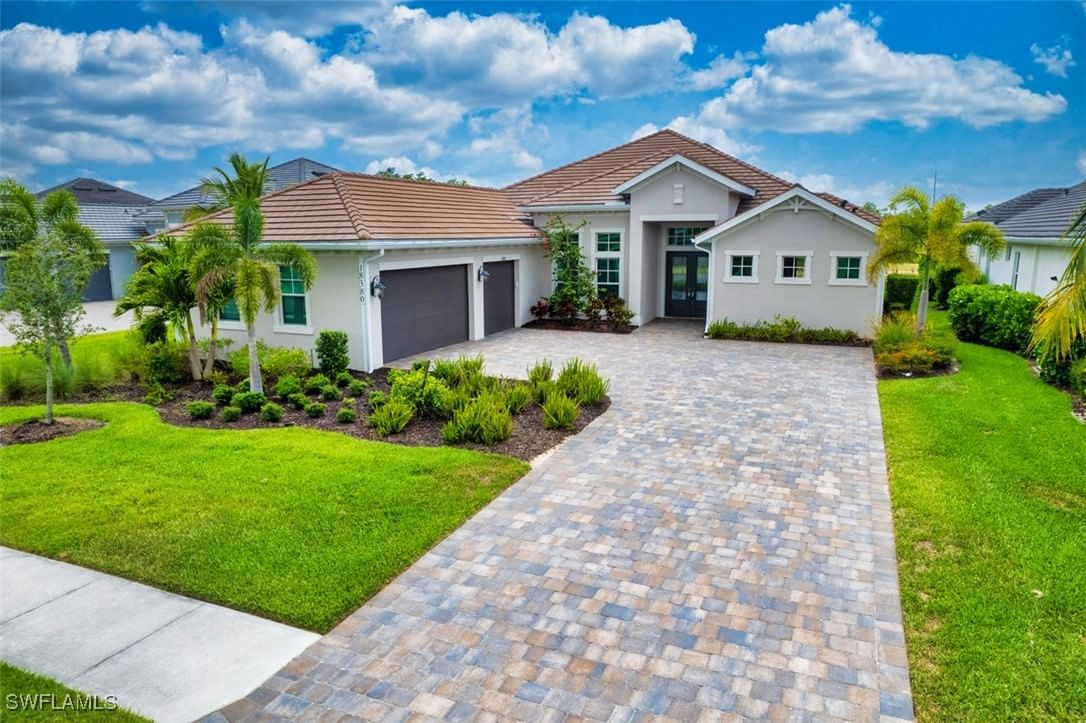 18380 Wildblue Boulevard, Fort Myers, FL 33913 photo 2