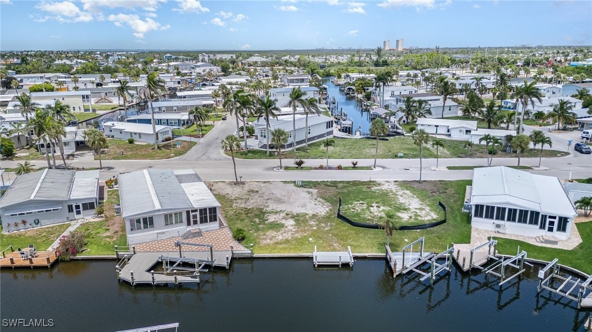 17561 Stevens Boulevard, Fort Myers Beach, FL 33931 photo 4
