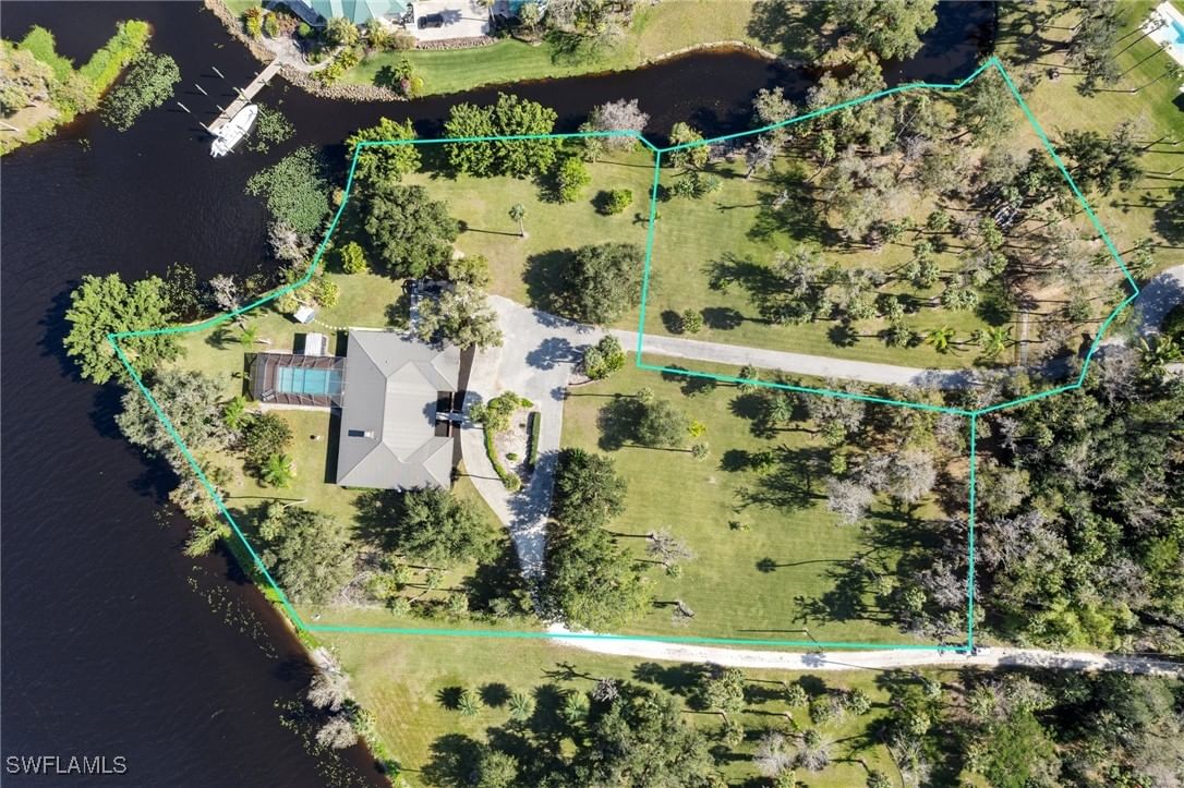 639 Rope Bend Drive, Labelle, FL 33935 photo 3